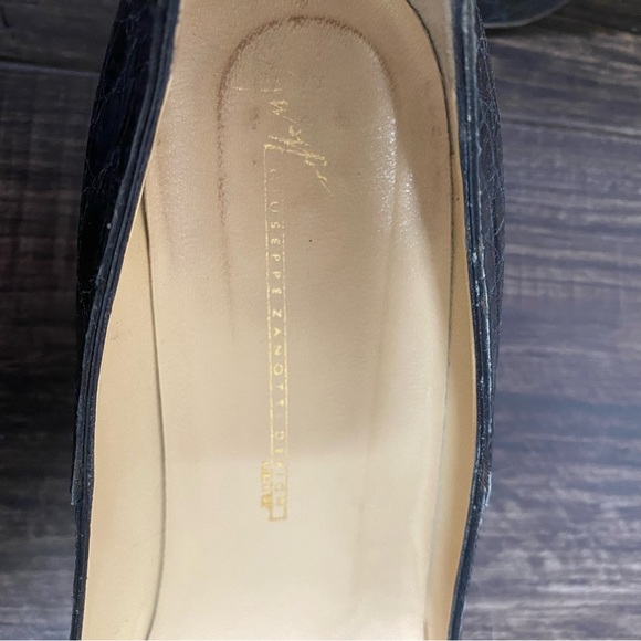 Vintage Giuseppe Zanotti Heels - Picture 2 of 9